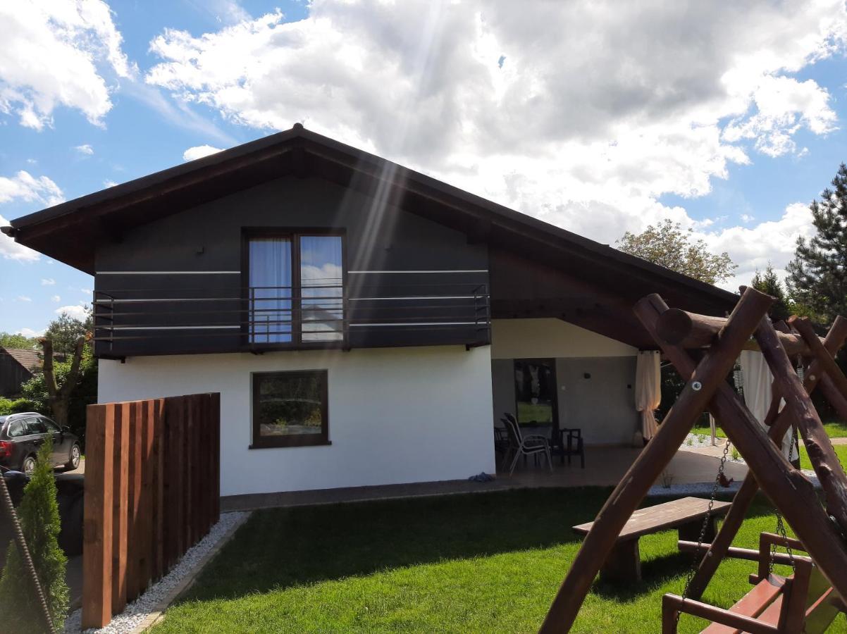 Apartament Willa Pod Sosnami Zator Przeciszow Luaran gambar