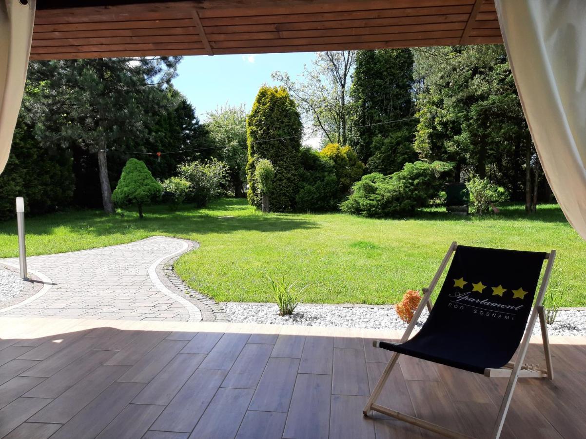Apartament Willa Pod Sosnami Zator Przeciszow Luaran gambar