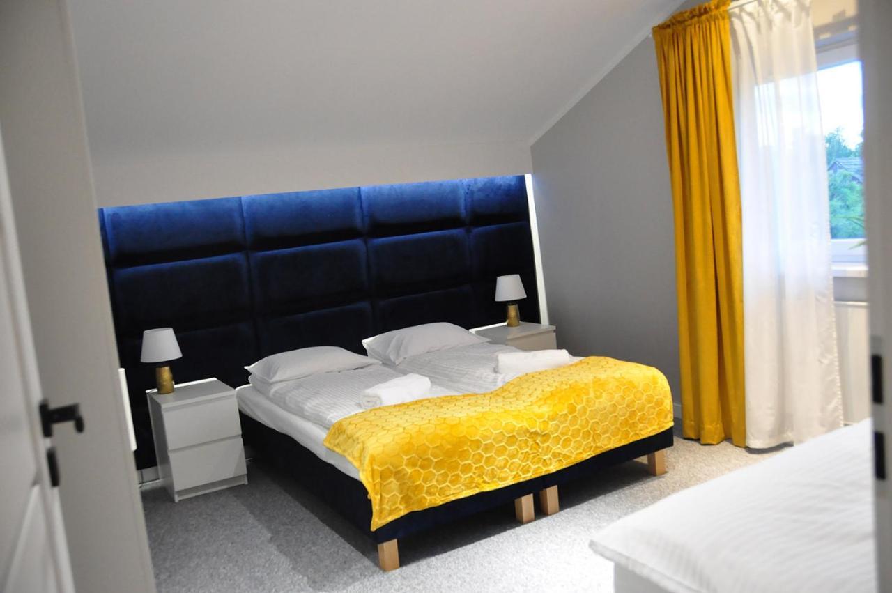 Apartament Willa Pod Sosnami Zator Przeciszow Luaran gambar